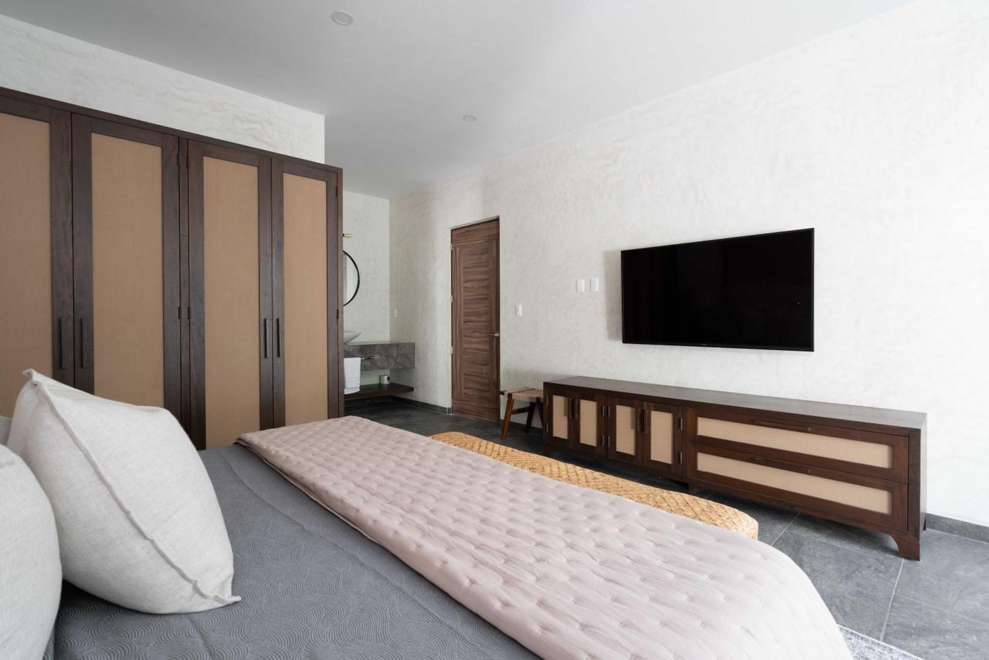 Twelve O'Clock - Luxury Villas ตูลุม ภายนอก รูปภาพ