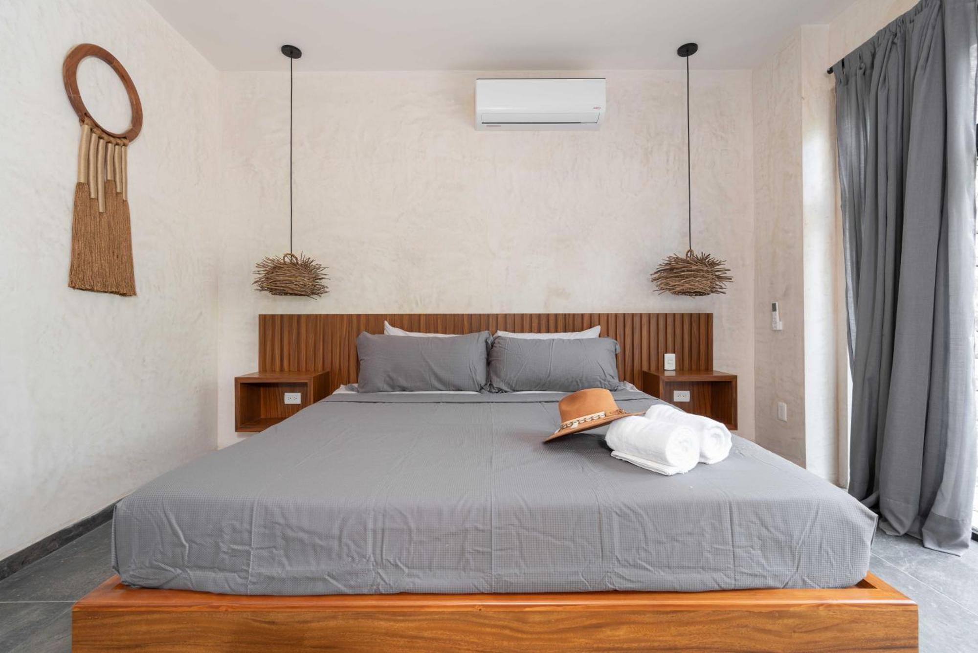 Twelve O'Clock - Luxury Villas ตูลุม ภายนอก รูปภาพ
