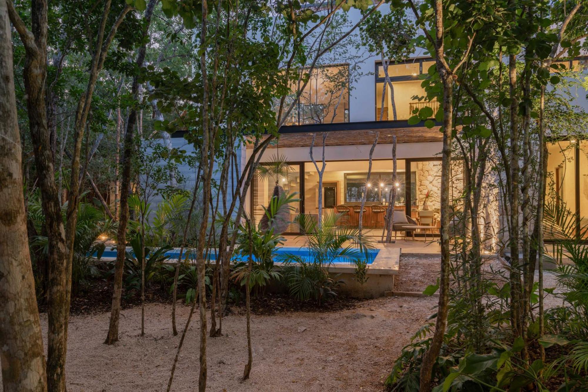 Twelve O'Clock - Luxury Villas ตูลุม ภายนอก รูปภาพ